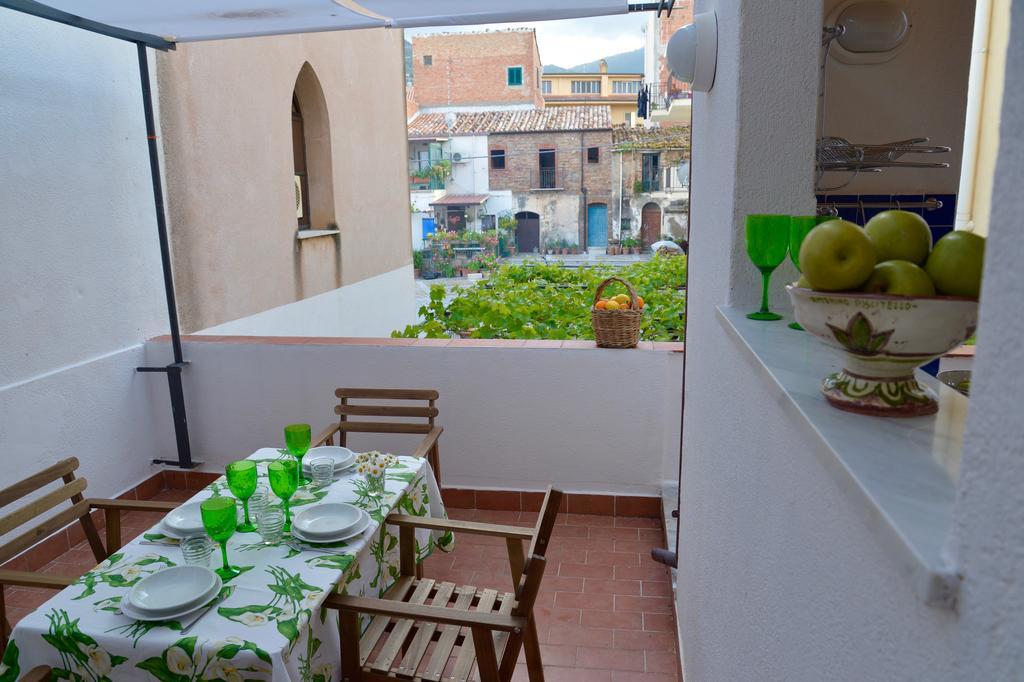 Marco Polo Casa Vacanze Pollina Eksteriør billede